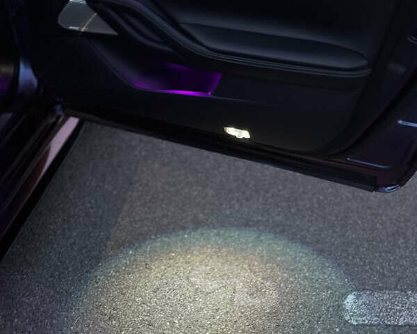 Красный Инфинити Q60, объемом двигателя 3 л и пробегом 90 тыс. км за 18500 $, фото 16 на Automoto.ua