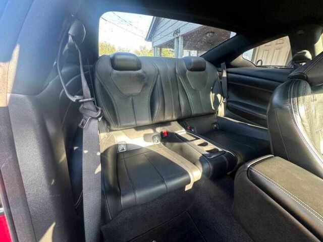 Красный Инфинити Q60, объемом двигателя 3 л и пробегом 56 тыс. км за 7600 $, фото 9 на Automoto.ua