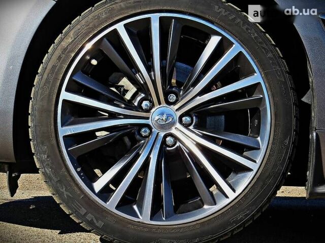 Инфинити Q60, объемом двигателя 2 л и пробегом 107 тыс. км за 23950 $, фото 4 на Automoto.ua