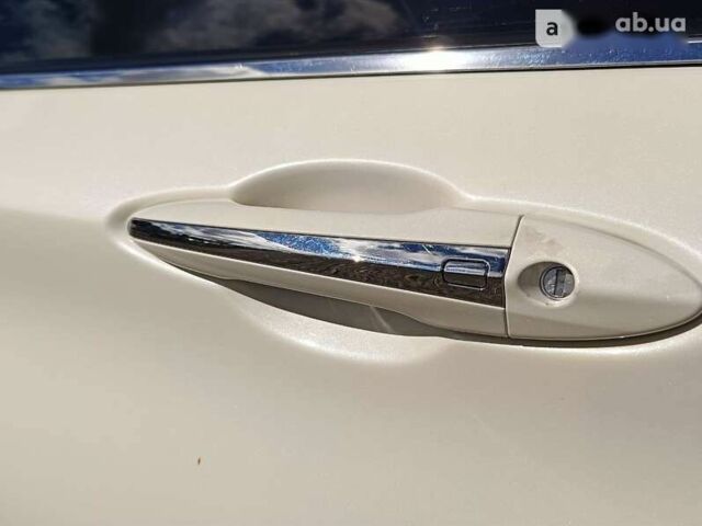 Інфініті Q60, об'ємом двигуна 3 л та пробігом 80 тис. км за 24000 $, фото 10 на Automoto.ua