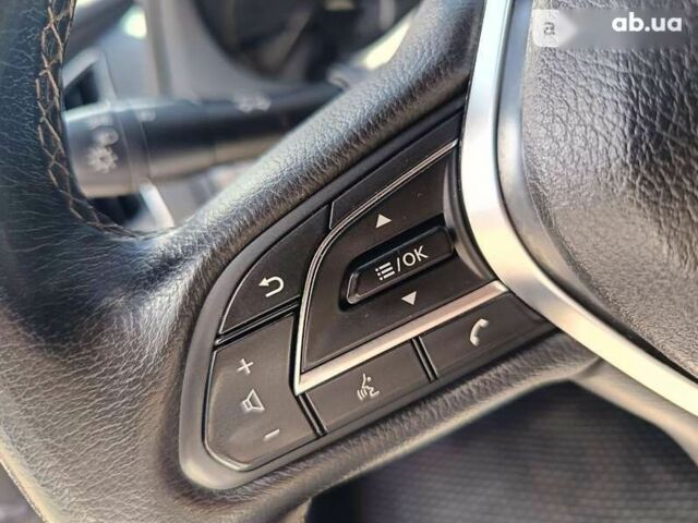 Інфініті Q60, об'ємом двигуна 3 л та пробігом 80 тис. км за 24000 $, фото 29 на Automoto.ua