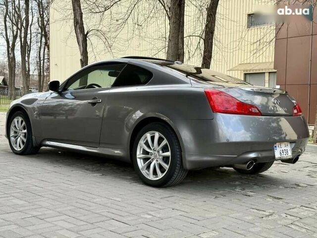 Сірий Інфініті Q60, об'ємом двигуна 3.7 л та пробігом 70 тис. км за 13500 $, фото 17 на Automoto.ua
