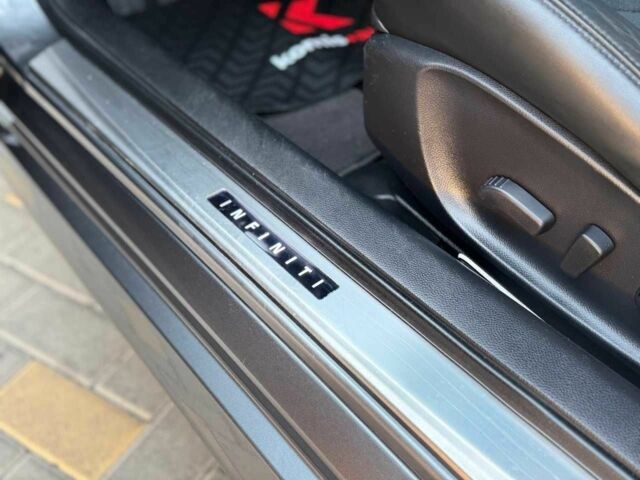 Серый Инфинити Q60, объемом двигателя 3.7 л и пробегом 90 тыс. км за 13299 $, фото 14 на Automoto.ua