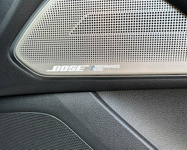 Серый Инфинити Q60, объемом двигателя 3 л и пробегом 107 тыс. км за 20999 $, фото 29 на Automoto.ua