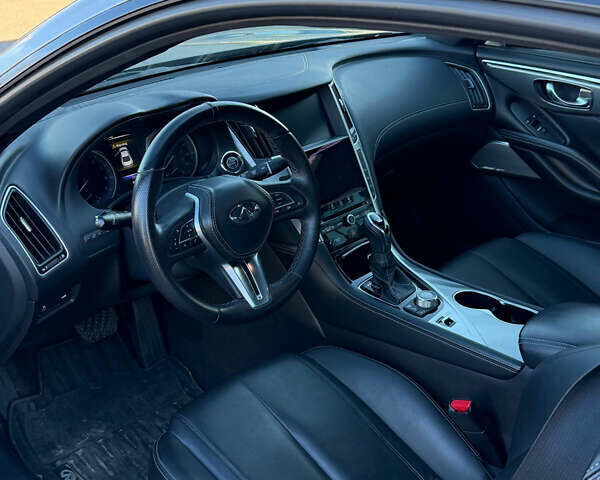 Сірий Інфініті Q60, об'ємом двигуна 3 л та пробігом 77 тис. км за 21500 $, фото 11 на Automoto.ua
