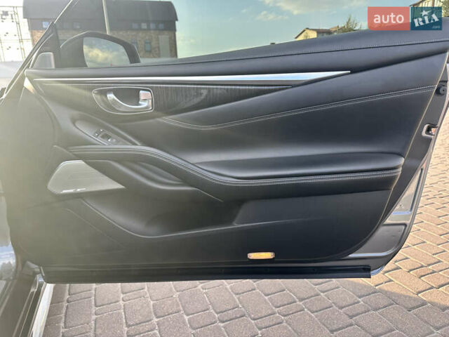 Серый Инфинити Q60, объемом двигателя 3 л и пробегом 107 тыс. км за 22200 $, фото 28 на Automoto.ua