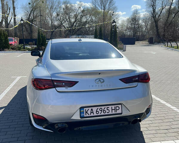 Серый Инфинити Q60, объемом двигателя 2 л и пробегом 102 тыс. км за 19000 $, фото 10 на Automoto.ua