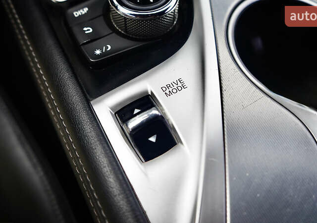 Серый Инфинити Q60, объемом двигателя 3 л и пробегом 162 тыс. км за 19500 $, фото 45 на Automoto.ua