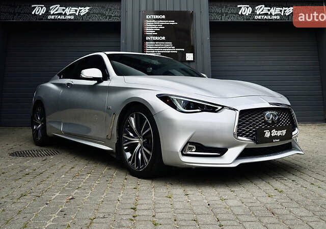 Серый Инфинити Q60, объемом двигателя 3 л и пробегом 162 тыс. км за 19500 $, фото 1 на Automoto.ua