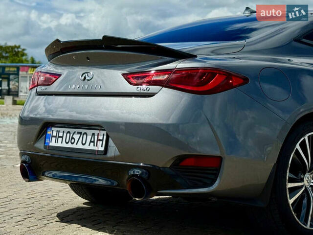 Сірий Інфініті Q60, об'ємом двигуна 1.99 л та пробігом 120 тис. км за 18950 $, фото 7 на Automoto.ua