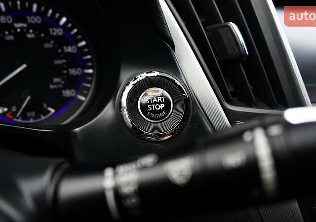 Серый Инфинити Q60, объемом двигателя 3 л и пробегом 162 тыс. км за 19500 $, фото 37 на Automoto.ua