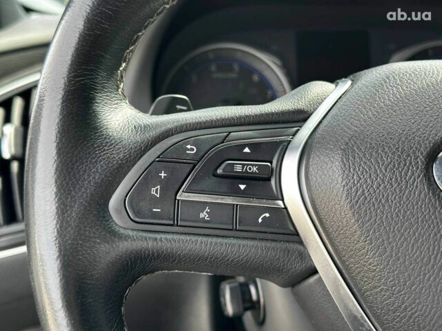 Серый Инфинити Q60, объемом двигателя 3 л и пробегом 88 тыс. км за 26990 $, фото 24 на Automoto.ua