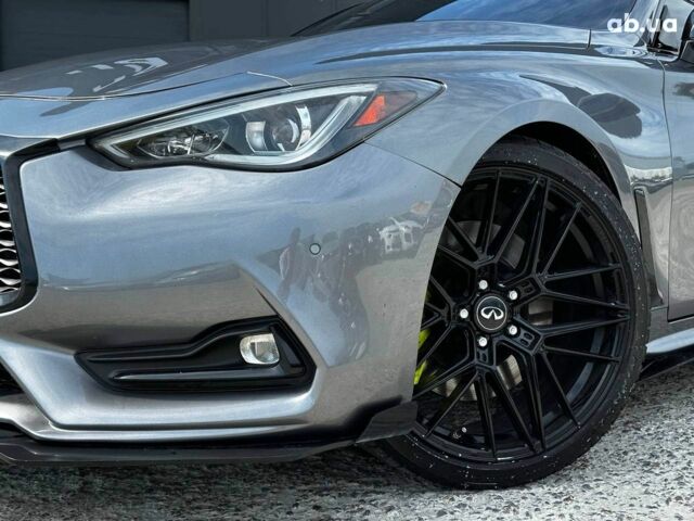 Серый Инфинити Q60, объемом двигателя 3 л и пробегом 88 тыс. км за 26990 $, фото 3 на Automoto.ua