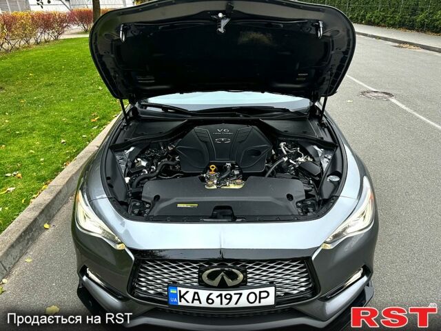 Серый Инфинити Q60, объемом двигателя 3 л и пробегом 72 тыс. км за 24500 $, фото 6 на Automoto.ua