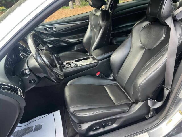 Серый Инфинити Q60, объемом двигателя 3 л и пробегом 32 тыс. км за 9800 $, фото 10 на Automoto.ua