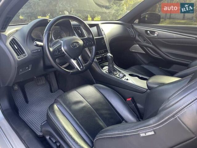 Серый Инфинити Q60, объемом двигателя 3 л и пробегом 97 тыс. км за 24500 $, фото 9 на Automoto.ua