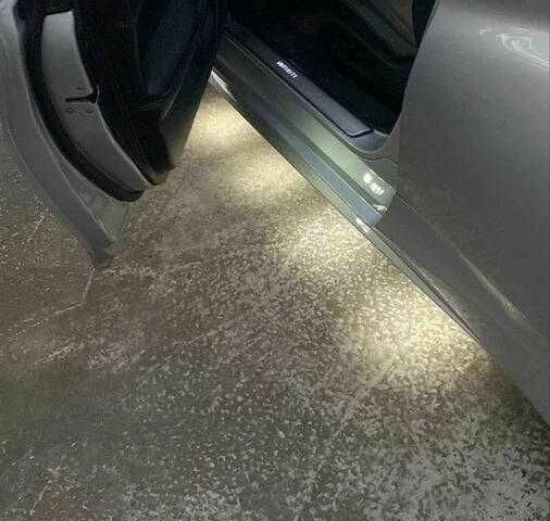 Сірий Інфініті Q60, об'ємом двигуна 2 л та пробігом 80 тис. км за 15500 $, фото 5 на Automoto.ua