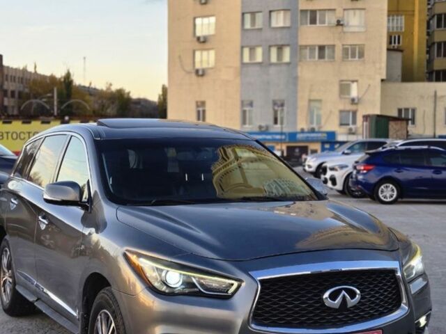 Серый Инфинити Q60, объемом двигателя 3.5 л и пробегом 90 тыс. км за 9000 $, фото 1 на Automoto.ua