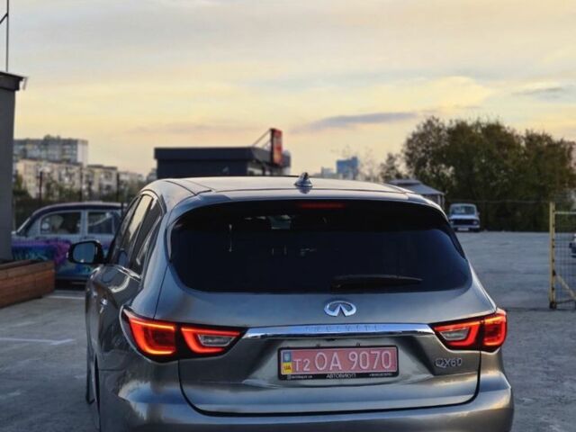 Серый Инфинити Q60, объемом двигателя 3.5 л и пробегом 90 тыс. км за 9000 $, фото 6 на Automoto.ua