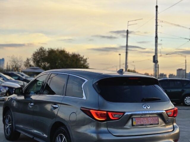 Серый Инфинити Q60, объемом двигателя 3.5 л и пробегом 90 тыс. км за 9000 $, фото 5 на Automoto.ua