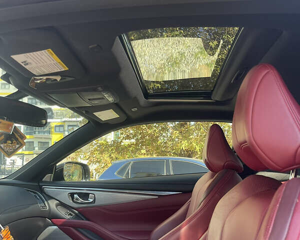 Синий Инфинити Q60, объемом двигателя 3 л и пробегом 69 тыс. км за 25000 $, фото 9 на Automoto.ua