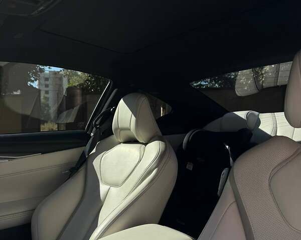 Синій Інфініті Q60, об'ємом двигуна 3 л та пробігом 49 тис. км за 27900 $, фото 22 на Automoto.ua