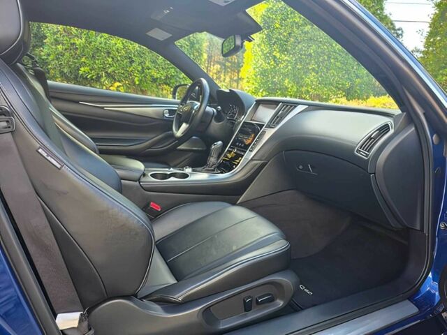 Синій Інфініті Q60, об'ємом двигуна 3 л та пробігом 31 тис. км за 5900 $, фото 13 на Automoto.ua