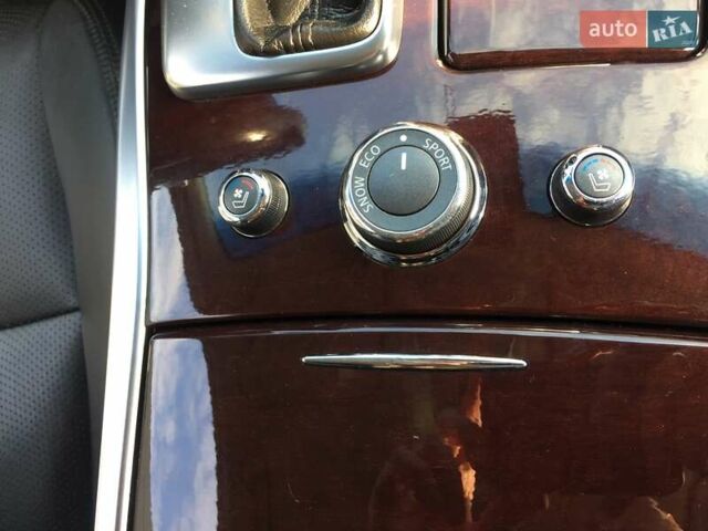 Белый Инфинити Q70, объемом двигателя 3.7 л и пробегом 99 тыс. км за 20500 $, фото 22 на Automoto.ua