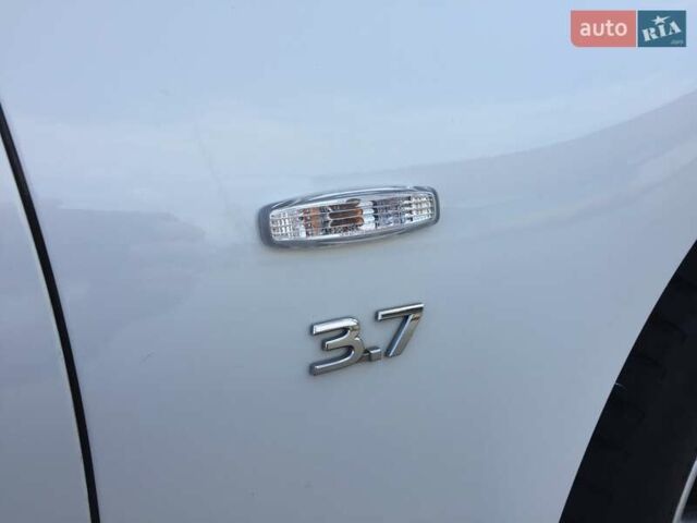 Белый Инфинити Q70, объемом двигателя 3.7 л и пробегом 99 тыс. км за 20500 $, фото 36 на Automoto.ua