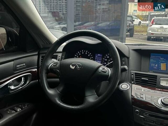 Белый Инфинити Q70, объемом двигателя 3.7 л и пробегом 101 тыс. км за 16990 $, фото 31 на Automoto.ua