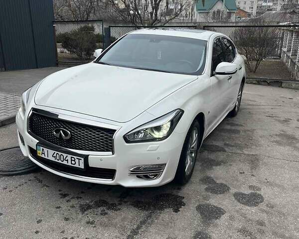 Белый Инфинити Q70, объемом двигателя 2.5 л и пробегом 68 тыс. км за 24000 $, фото 10 на Automoto.ua