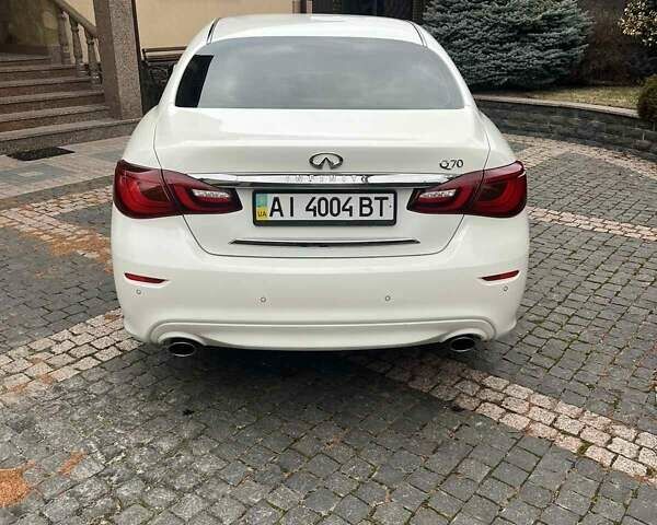 Белый Инфинити Q70, объемом двигателя 2.5 л и пробегом 68 тыс. км за 24000 $, фото 20 на Automoto.ua
