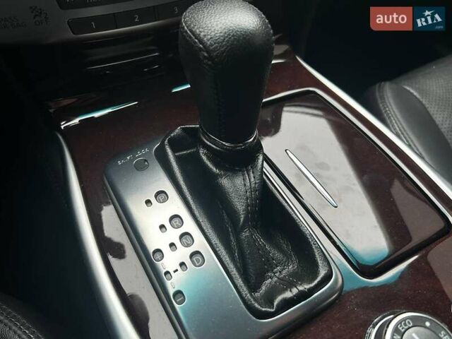 Белый Инфинити Q70, объемом двигателя 3.7 л и пробегом 101 тыс. км за 16990 $, фото 27 на Automoto.ua