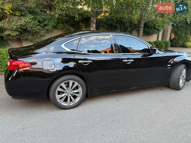 Чорний Інфініті Q70, об'ємом двигуна 3.7 л та пробігом 126 тис. км за 16200 $, фото 4 на Automoto.ua