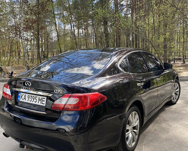 Чорний Інфініті Q70, об'ємом двигуна 3.7 л та пробігом 229 тис. км за 13500 $, фото 4 на Automoto.ua