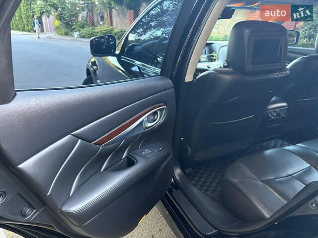 Чорний Інфініті Q70, об'ємом двигуна 3.7 л та пробігом 126 тис. км за 16200 $, фото 30 на Automoto.ua