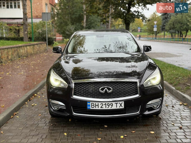 Черный Инфинити Q70, объемом двигателя 2.14 л и пробегом 205 тыс. км за 14900 $, фото 3 на Automoto.ua