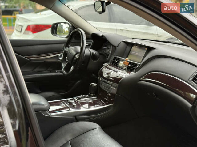 Черный Инфинити Q70, объемом двигателя 2.14 л и пробегом 205 тыс. км за 14900 $, фото 16 на Automoto.ua