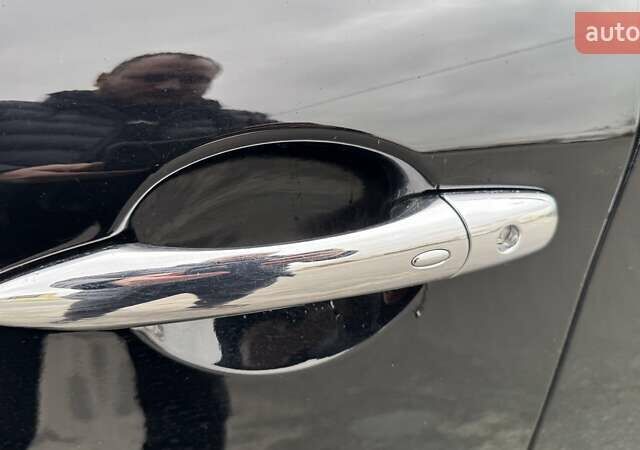 Чорний Інфініті Q70, об'ємом двигуна 3.7 л та пробігом 111 тис. км за 14900 $, фото 18 на Automoto.ua