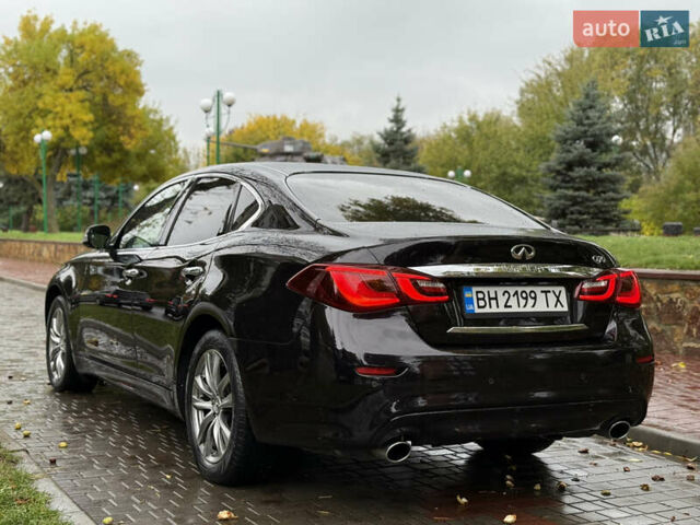Черный Инфинити Q70, объемом двигателя 2.14 л и пробегом 205 тыс. км за 14900 $, фото 10 на Automoto.ua