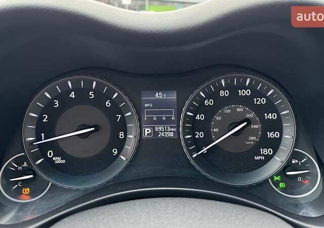 Чорний Інфініті Q70, об'ємом двигуна 3.7 л та пробігом 111 тис. км за 14900 $, фото 35 на Automoto.ua