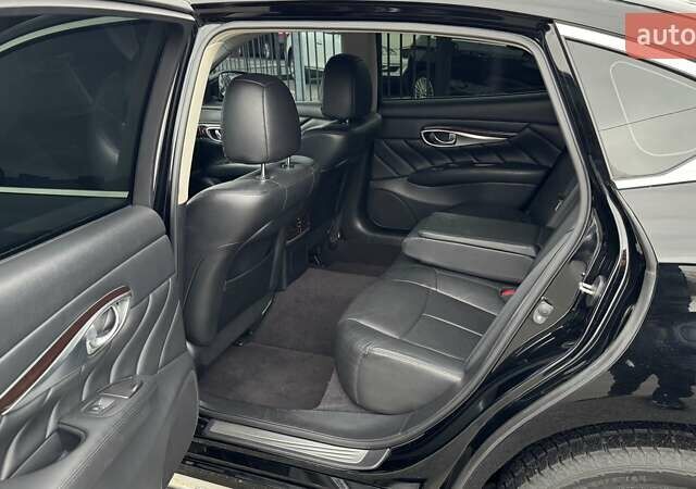 Чорний Інфініті Q70, об'ємом двигуна 3.7 л та пробігом 111 тис. км за 14900 $, фото 27 на Automoto.ua