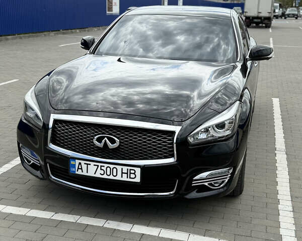 Чорний Інфініті Q70, об'ємом двигуна 2.1 л та пробігом 258 тис. км за 16800 $, фото 1 на Automoto.ua