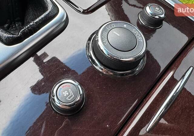 Чорний Інфініті Q70, об'ємом двигуна 3.7 л та пробігом 111 тис. км за 14900 $, фото 36 на Automoto.ua