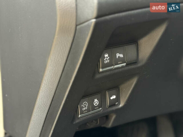 Черный Инфинити Q70, объемом двигателя 2.14 л и пробегом 205 тыс. км за 14900 $, фото 22 на Automoto.ua