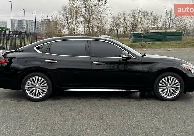 Чорний Інфініті Q70, об'ємом двигуна 3.7 л та пробігом 111 тис. км за 14900 $, фото 9 на Automoto.ua