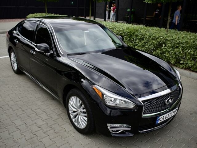 Чорний Інфініті Q70, об'ємом двигуна 3.7 л та пробігом 99 тис. км за 16900 $, фото 7 на Automoto.ua
