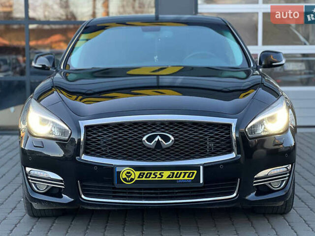 Черный Инфинити Q70, объемом двигателя 2.5 л и пробегом 102 тыс. км за 19000 $, фото 1 на Automoto.ua