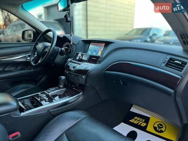 Черный Инфинити Q70, объемом двигателя 2.5 л и пробегом 102 тыс. км за 19000 $, фото 19 на Automoto.ua