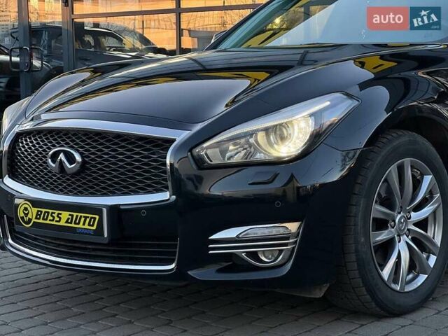 Черный Инфинити Q70, объемом двигателя 2.5 л и пробегом 102 тыс. км за 19000 $, фото 6 на Automoto.ua